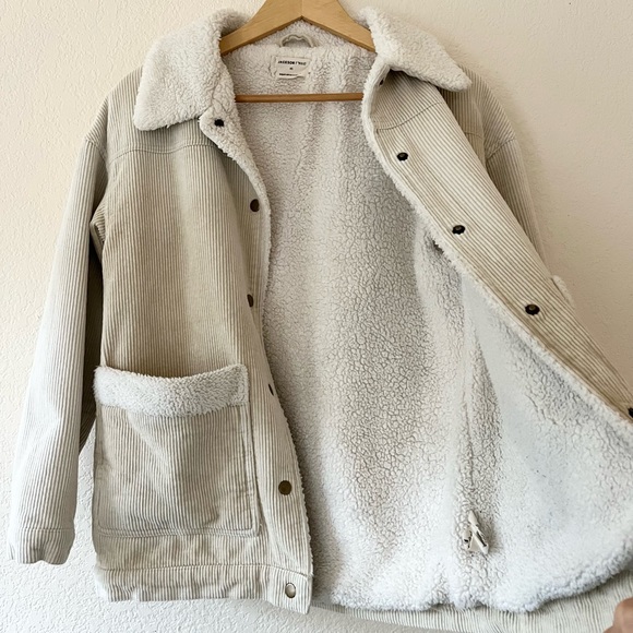 Jackson Rowe faux shearling flicker jacket, good condition, size XSmall - Picture 8 of 9